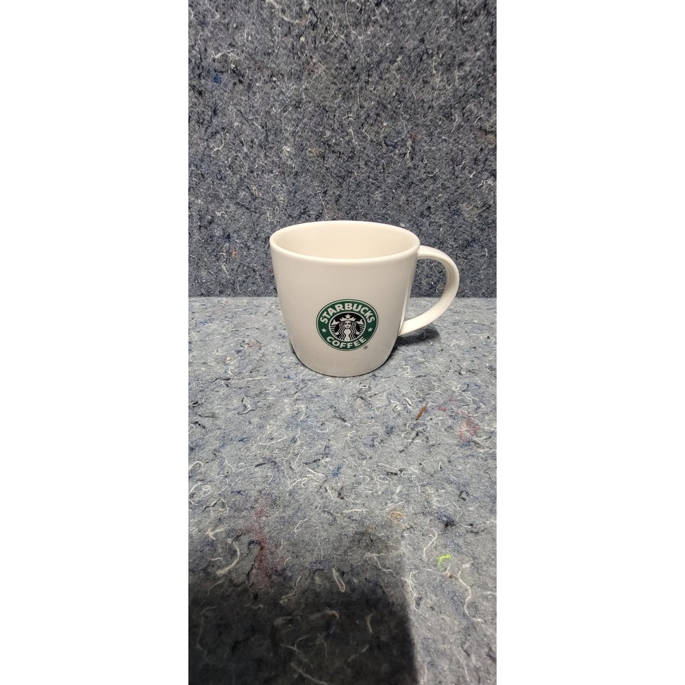 Vintage 2008 Starbucks Coffee/Tea w/single Logo White/Green 12oz